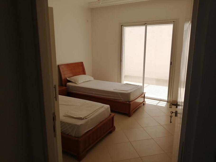 Hammam El Ghezaz Hammam El Ghezaz Location vacances Appart. 2 pices Appartement au rdc avec piscine