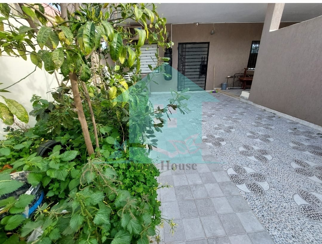 Bizerte Nord Cite El Korniche 1 Location vacances Appart. 2 pices Etage de villa rez de chausse alm06