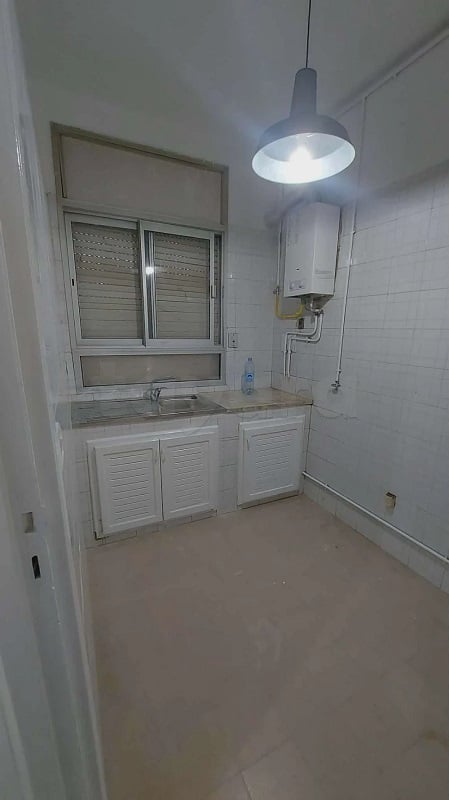 El Menzah El Manar 1 Location Appart. 1 pice Studio s0  el manar 1 wb4348