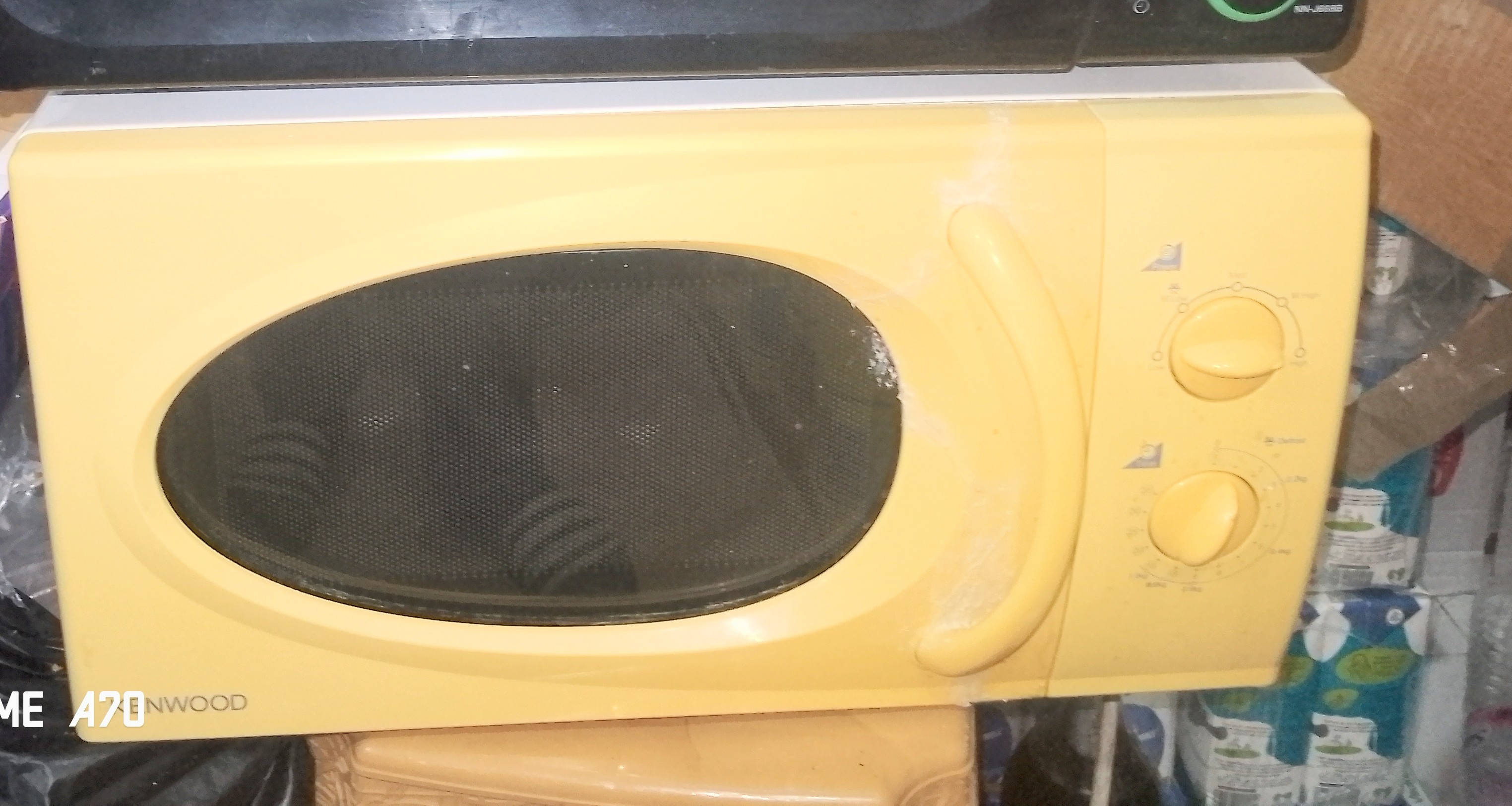 La Goulette Casino La Goulette Micro-ondes Autre Un petit four lectrique et une micro onde