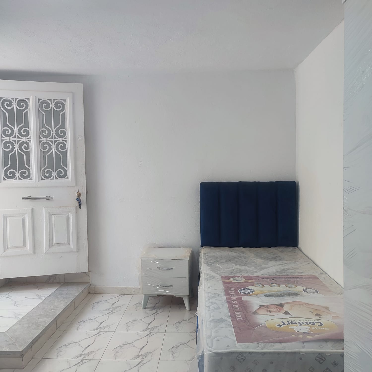 Ariana Ville El Menzah 5 Location Appart. 1 pice Studio neuf aux uv4