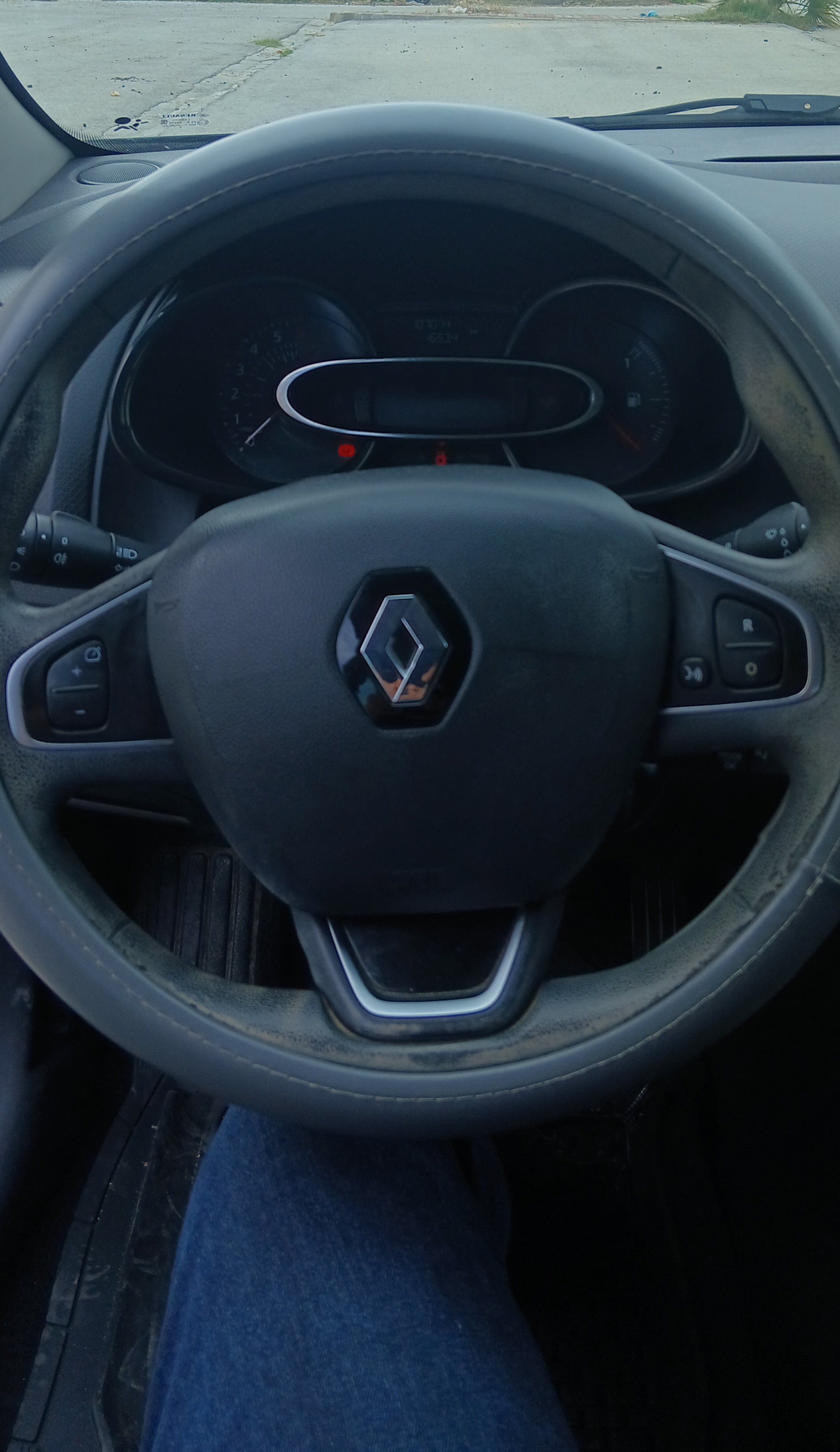 La Soukra La Soukra Renault Clio Clio 4 premire main