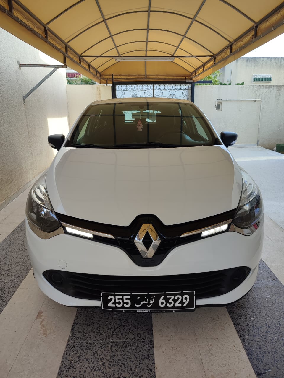 Mornag Mornag Renault Clio Voiture trs propre