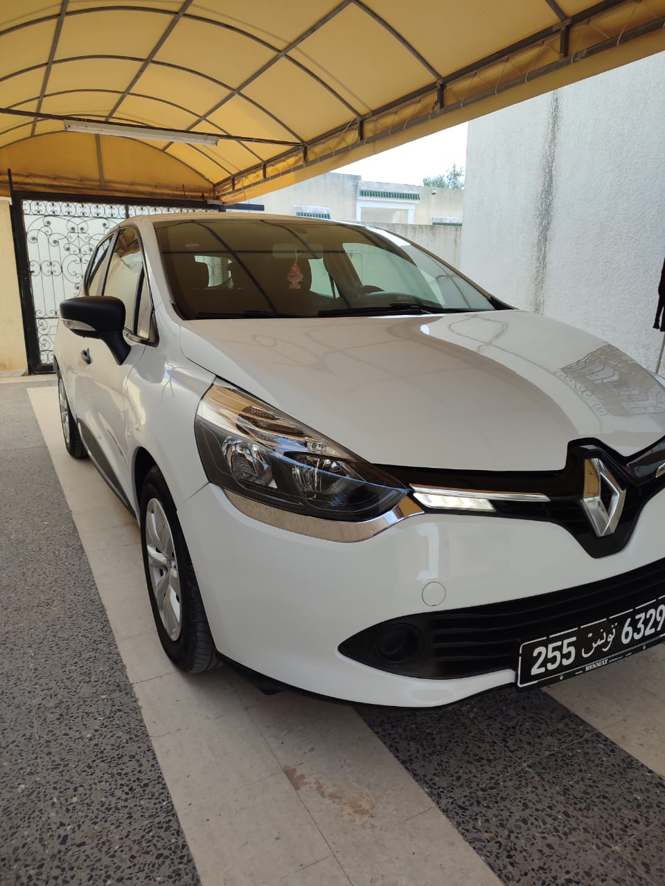 Mornag Mornag Renault Clio Voiture trs propre