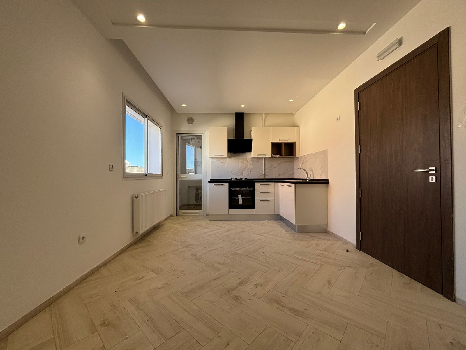 La Soukra La Soukra Location Appart. 1 pice Appartement s