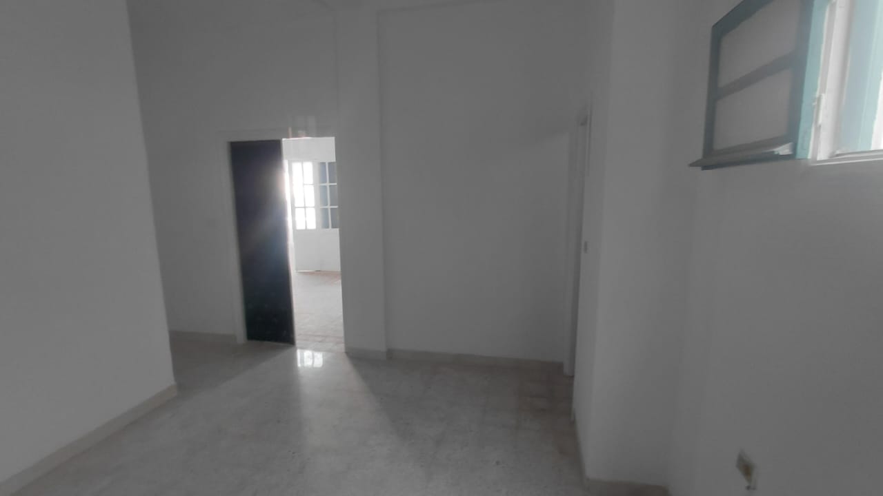 Bab Bhar&nbsp;Republique&nbsp;Bureaux & Commerces&nbsp;Bureau&nbsp;Bureau hall plus 4 a lafayette wb4366