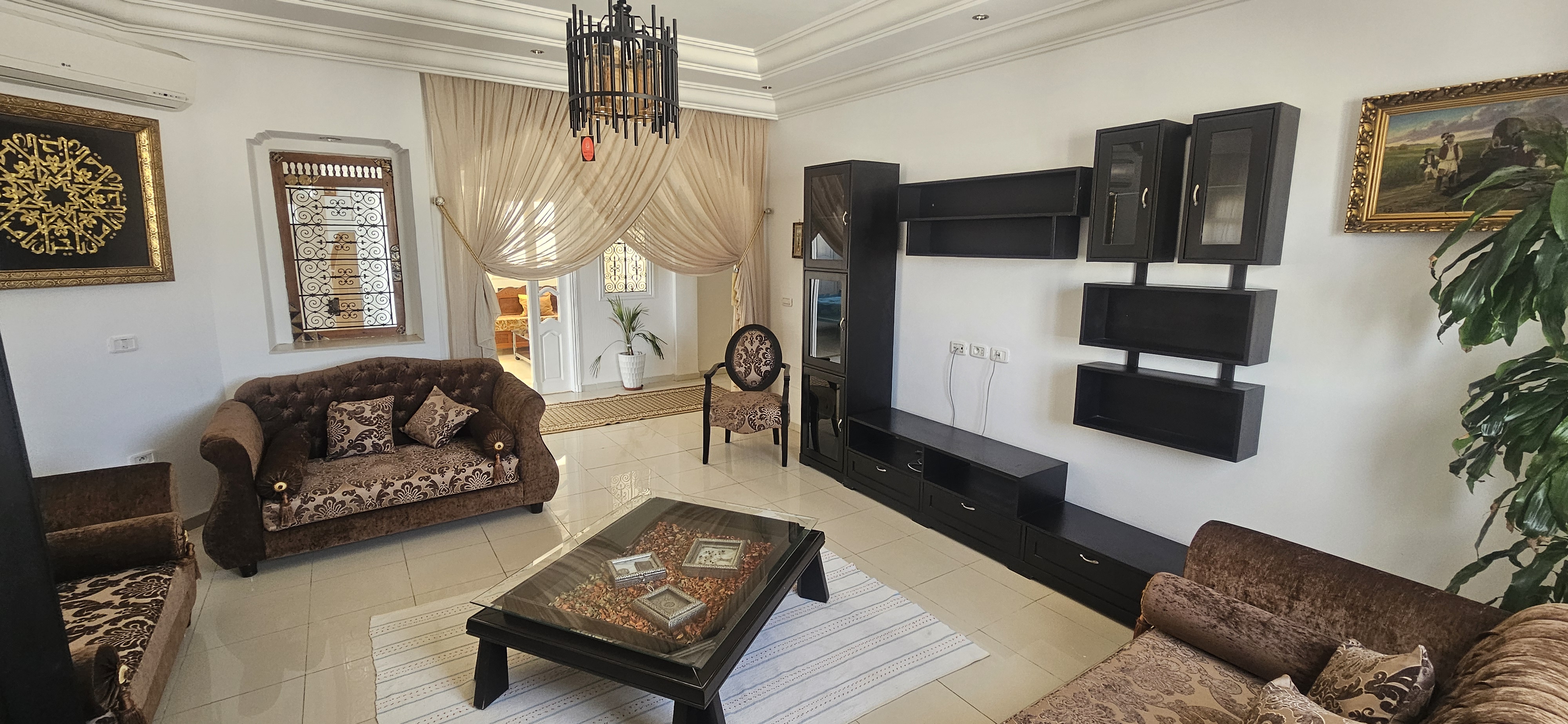 La Marsa&nbsp;El Aouina&nbsp;Location&nbsp;Appart. 4 pi�ces&nbsp;L'aouina al s4 �tage de villa meubl� longue dur�e