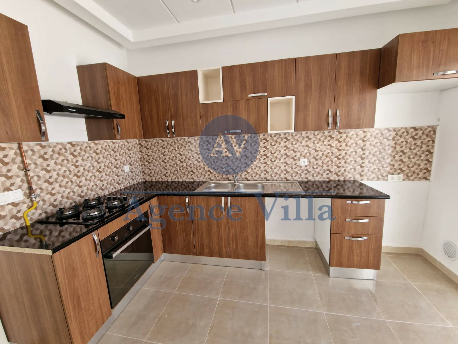 La Marsa&nbsp;Gammart&nbsp;Location&nbsp;Duplex&nbsp;Un duplex s3 � gammarth