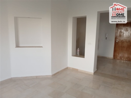 La Marsa Marsa Ennassim Location Appart. 2 pices Etage de villa givenchy  la marsa