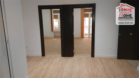 Bab Bhar&nbsp;Bab Bhar&nbsp;Vente&nbsp;Appart. 5 pi�ces+&nbsp;Immeuble invest maicol au centre ville tunis