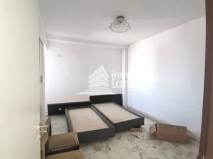 Ariana Ville&nbsp;El Menzah 5&nbsp;Vente&nbsp;Maisons&nbsp;Villa de 800 m2 sur artre principale