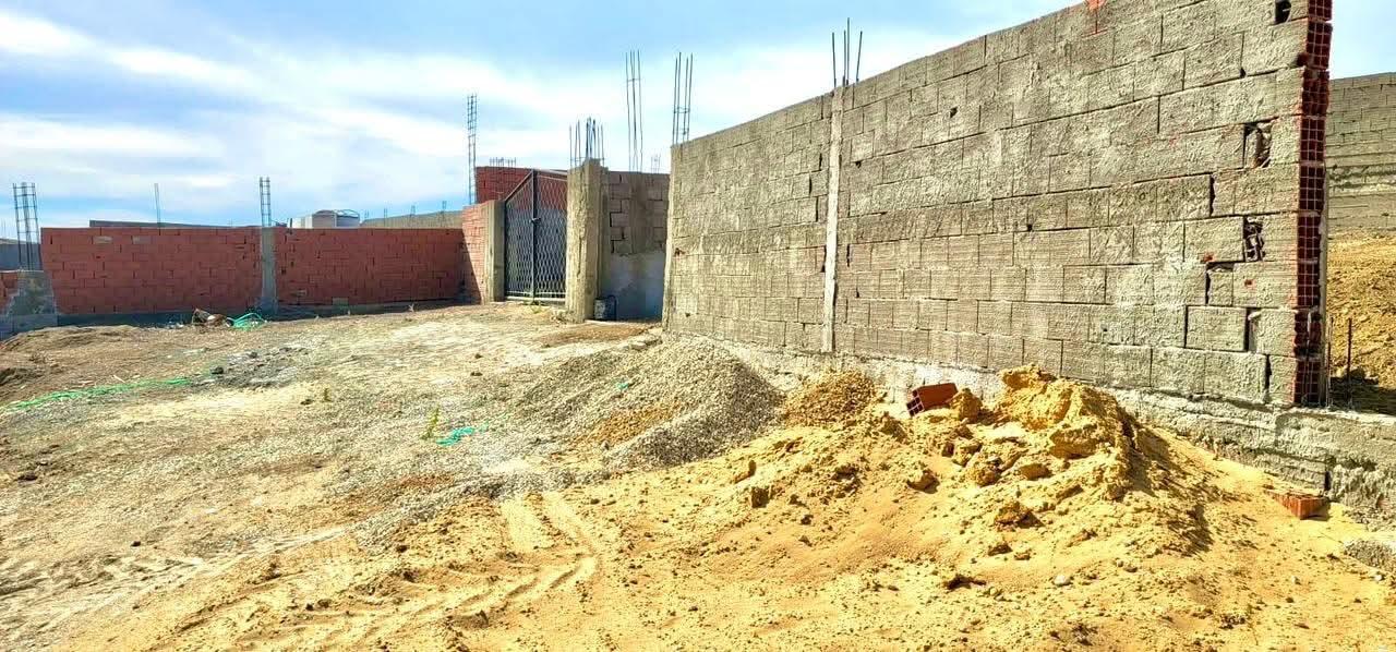 Sidi Thabet&nbsp;Sidi Thabet&nbsp;Terrain&nbsp;Terrain nu&nbsp;Evadez vous � sidi thabet