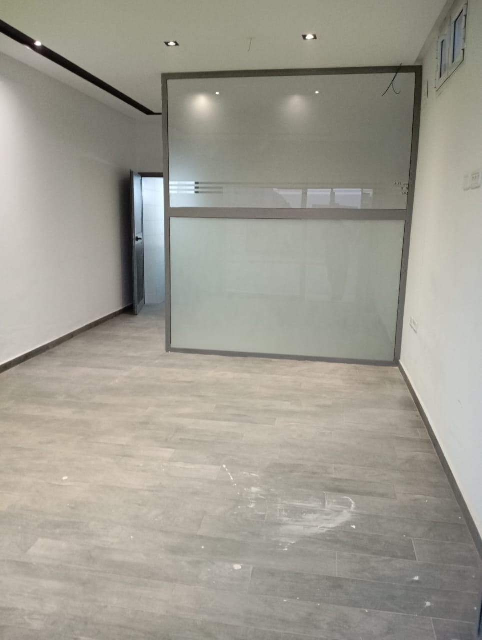 La Soukra&nbsp;Dar Fadhal&nbsp;Location&nbsp;Autre&nbsp;Bureau agence