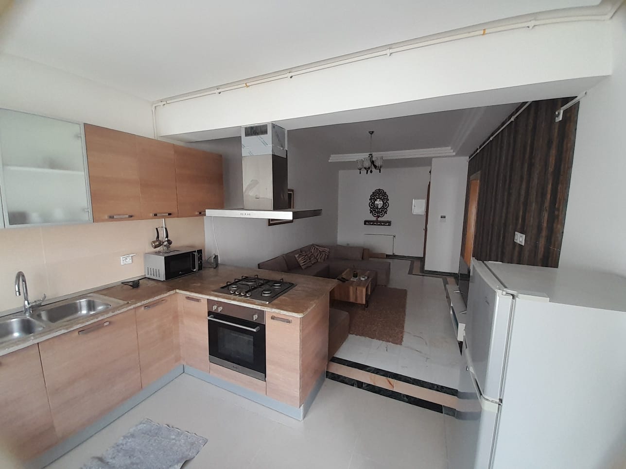 La Marsa&nbsp;El Aouina&nbsp;Location&nbsp;Appart. 2 pi�ces&nbsp;Beau appartement