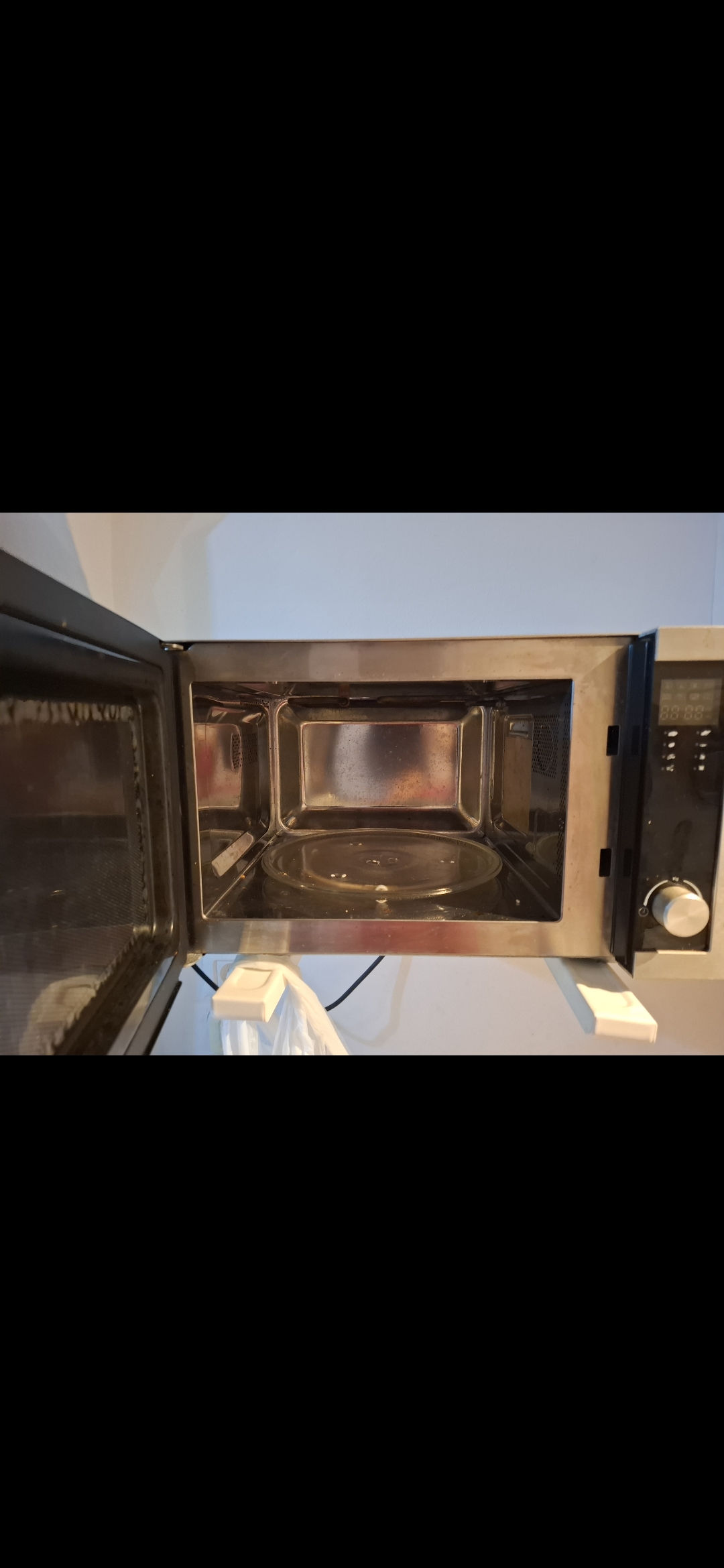 Hammamet&nbsp;Chaabet El Mrezga&nbsp;Micro-ondes&nbsp;Autre&nbsp;Micro ondes homes