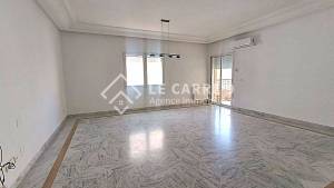 La Marsa&nbsp;Berge Du Lac&nbsp;Location&nbsp;Appart. 1 pi�ce&nbsp;Un grand s2 au lac 2