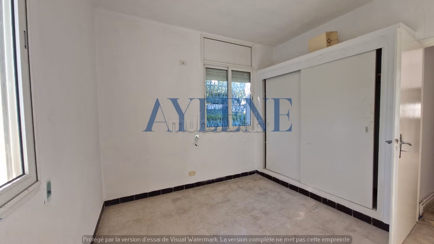 La Marsa&nbsp;Marsa Erriadh&nbsp;Location&nbsp;Appart. 3 pi�ces&nbsp;Une magnifique villa s3 pieds dans l'eau