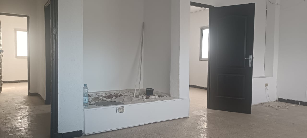 El Menzah&nbsp;El Manar 2&nbsp;Bureaux & Commerces&nbsp;Bureau&nbsp;Bureau h6 moyen standing au manar 3