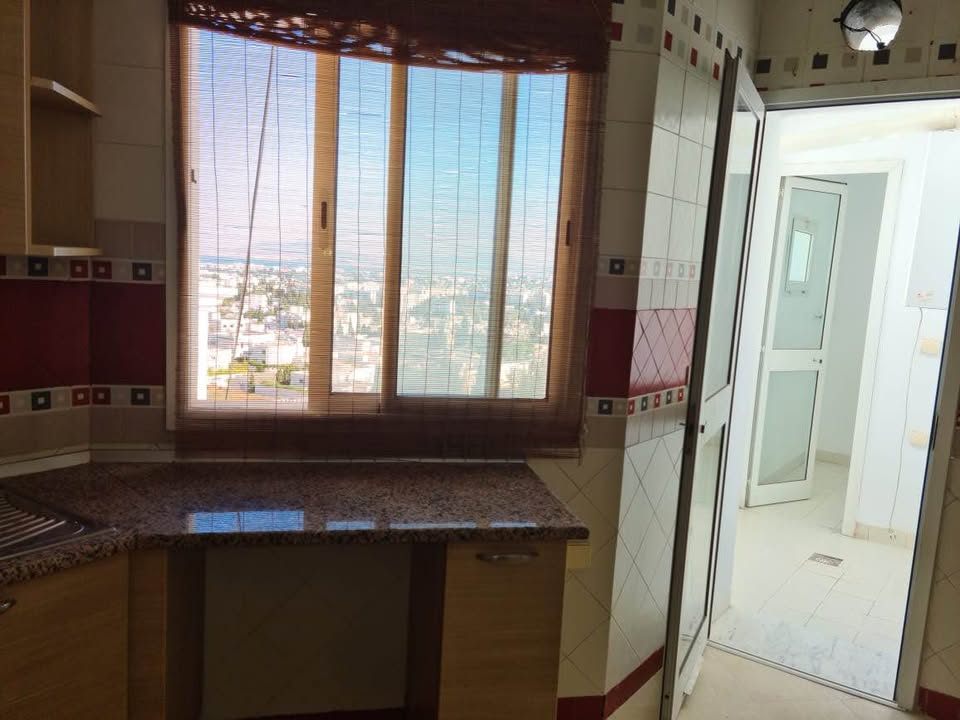 Mnihla&nbsp;Cite Ennasr&nbsp;Location&nbsp;Appart. 4 pi�ces&nbsp;Un spacieux appartement s3 � ennasr2