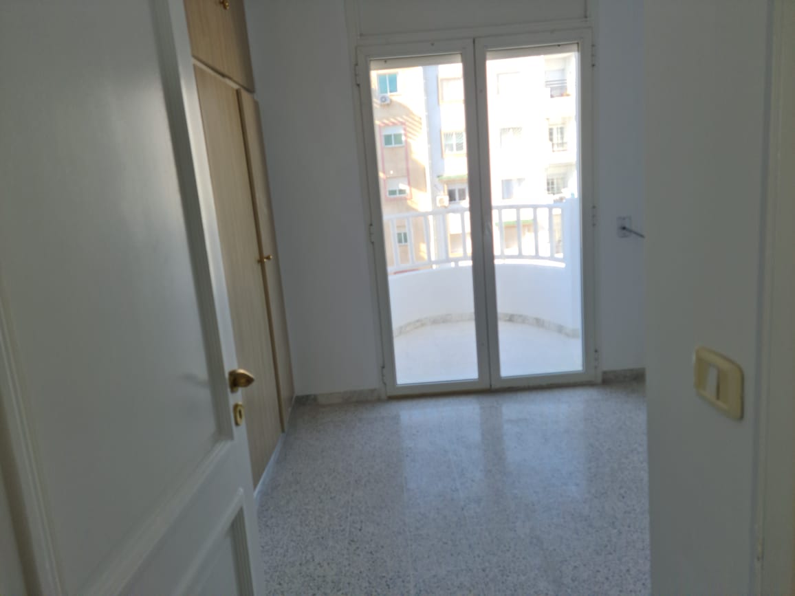 Ariana Ville&nbsp;Cite Ennasr 2&nbsp;Location&nbsp;Appart. 4 pi�ces&nbsp;Appartement s 3 cit� nasr