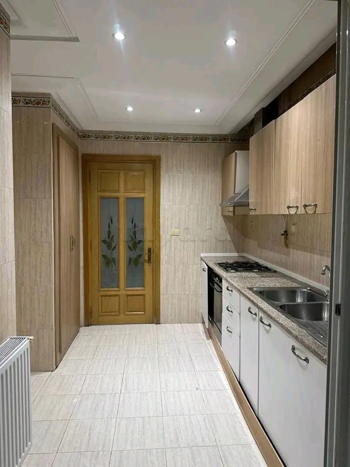 Ariana Ville&nbsp;Cite Ennasr 2&nbsp;Location&nbsp;Appart. 3 pi�ces&nbsp;Un ap s plus 2 cit� nasr 2