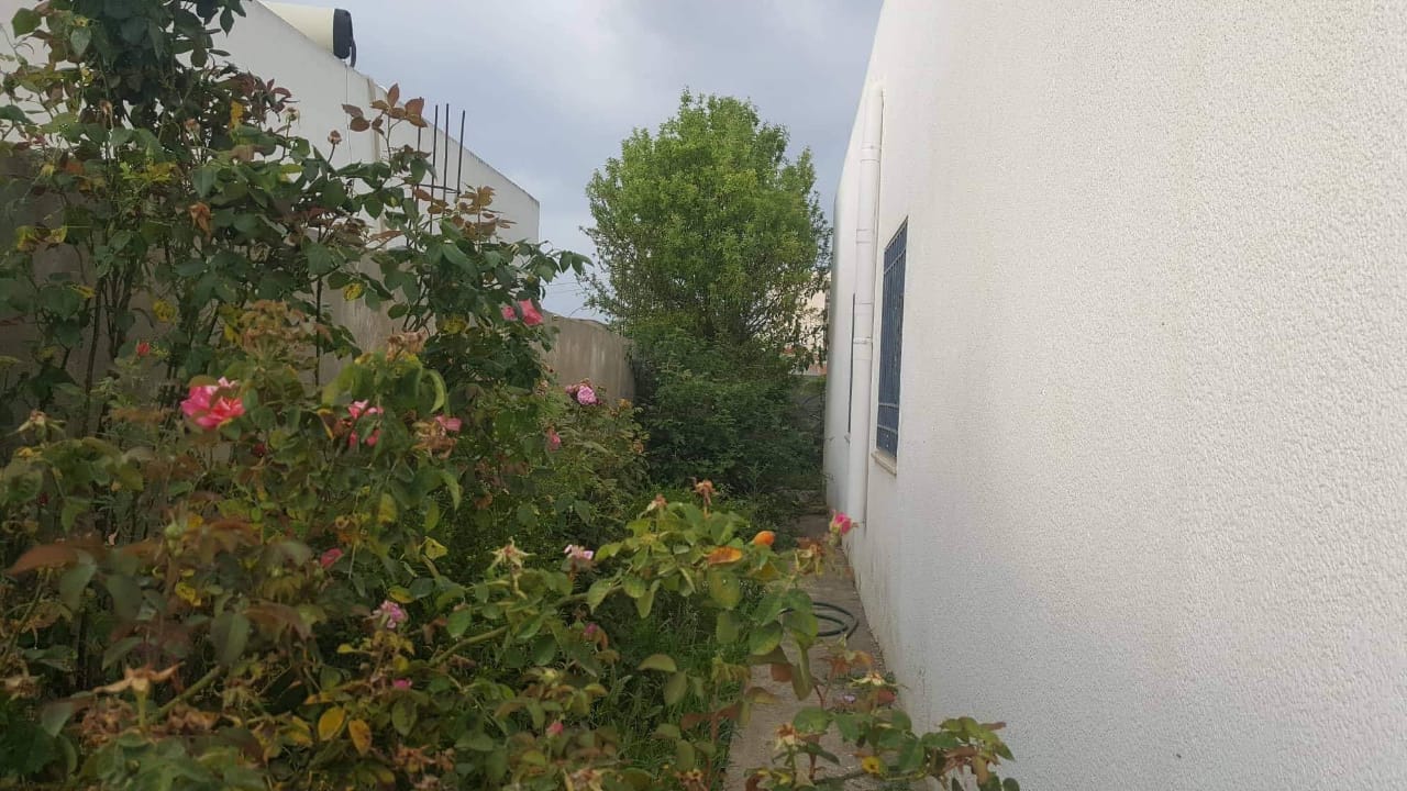Raoued&nbsp;Raoued&nbsp;Vente&nbsp;Maisons&nbsp;Raoued sidi amor vnt villa ref 2605