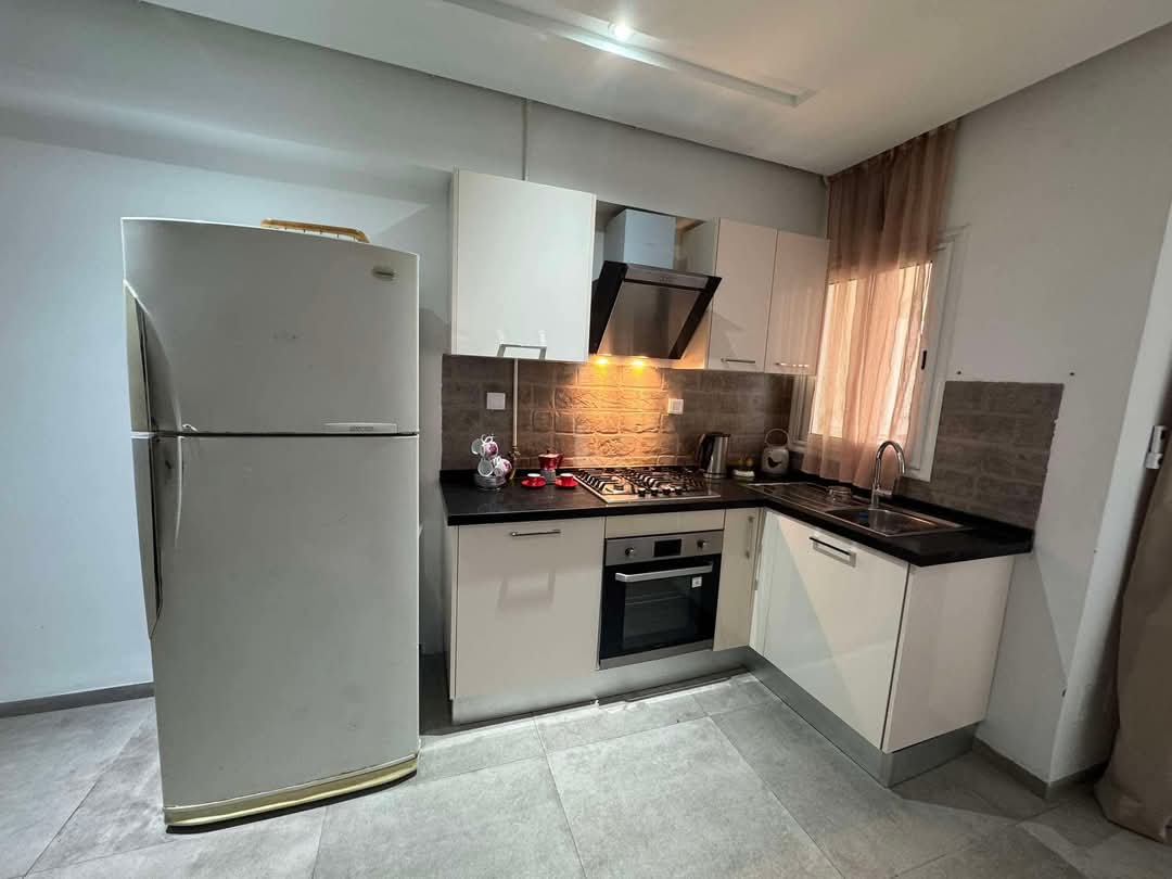 Ariana Ville&nbsp;Cite Ennasr 2&nbsp;Location&nbsp;Appart. 2 pi�ces&nbsp;S1 meuble 1400d ennasr 2