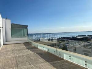 La Marsa&nbsp;Berge Du Lac&nbsp;Location&nbsp;Appart. 1 pi�ce&nbsp;   magnifique appartement s3 ref504a