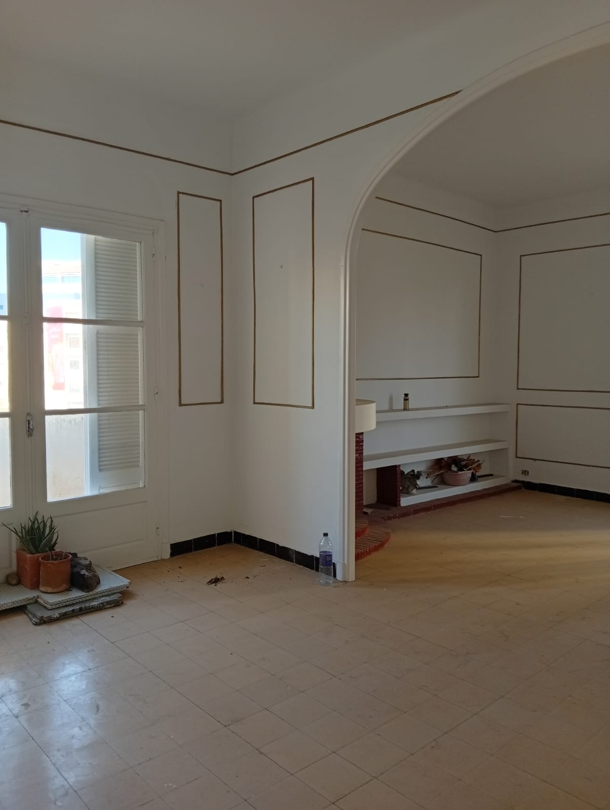 Bab Bhar&nbsp;Bab Bhar&nbsp;Bureaux & Commerces&nbsp;Bureau&nbsp;Un appartement usage bureaut � lafayette