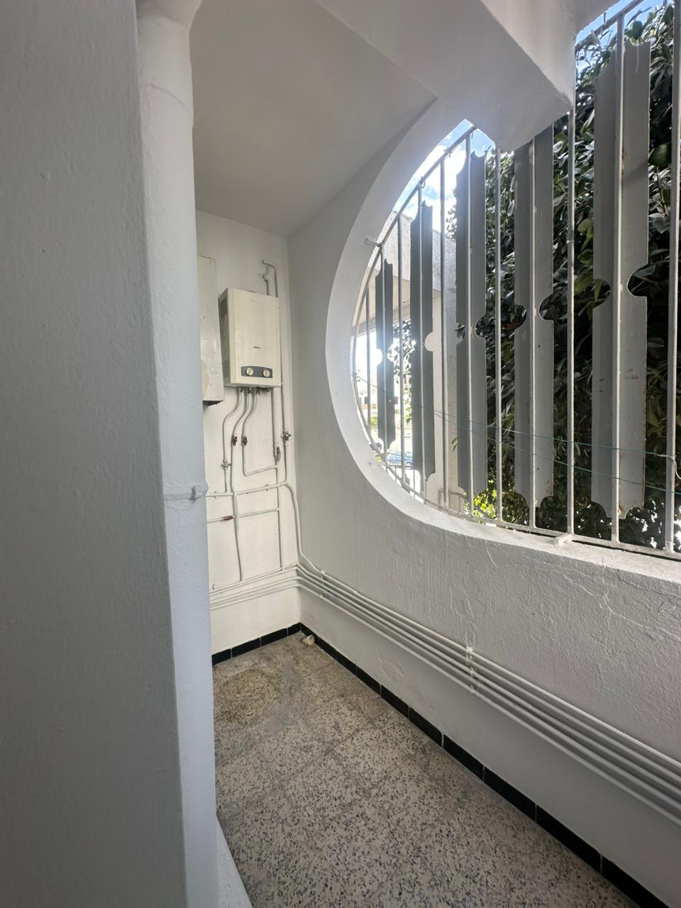 El Menzah&nbsp;El Manar 2&nbsp;Location&nbsp;Appart. 2 pi�ces&nbsp;Un appartement s1 � manar 2 cot� lyc�e dachraoui