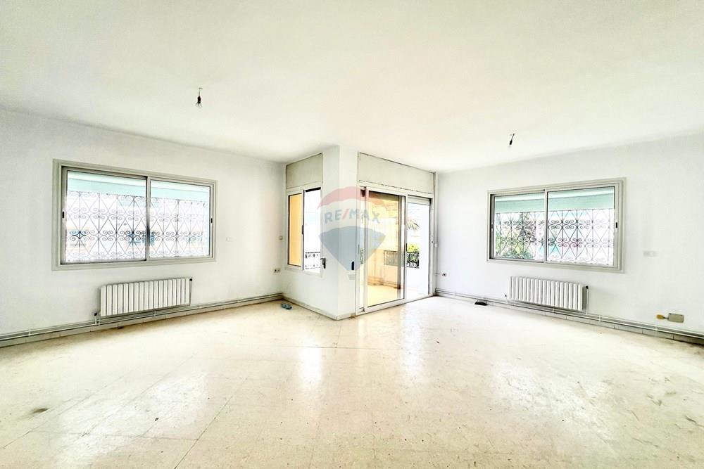 La Marsa&nbsp;Marsa Ennassim&nbsp;Location&nbsp;Appart. 4 pi�ces&nbsp;S3 � la marsa el wifek