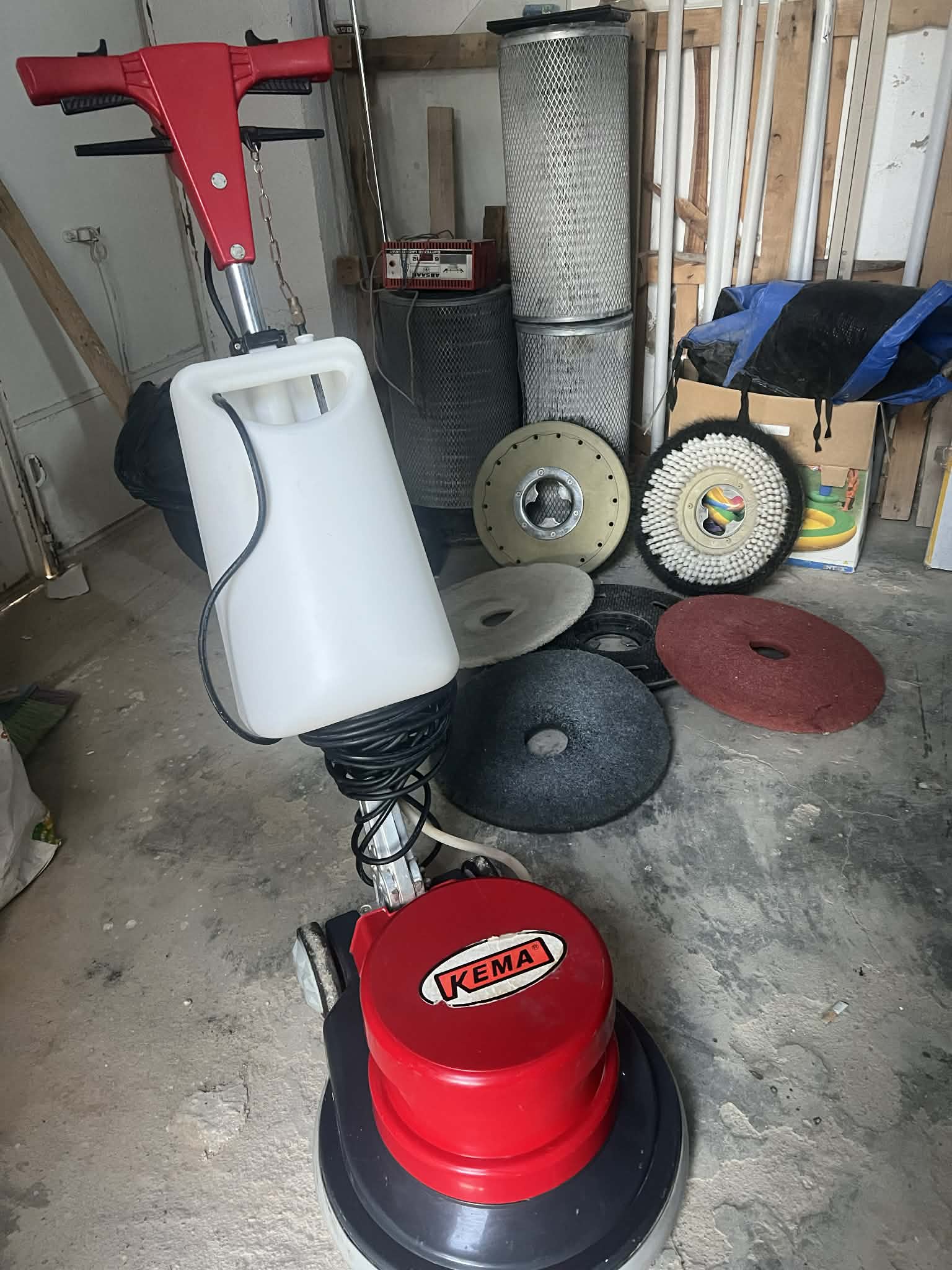 Gafsa Sud&nbsp;Gafsa Cite Ennour&nbsp;Fer vapeur&nbsp;Autre&nbsp;Machine  lave tapis et partere