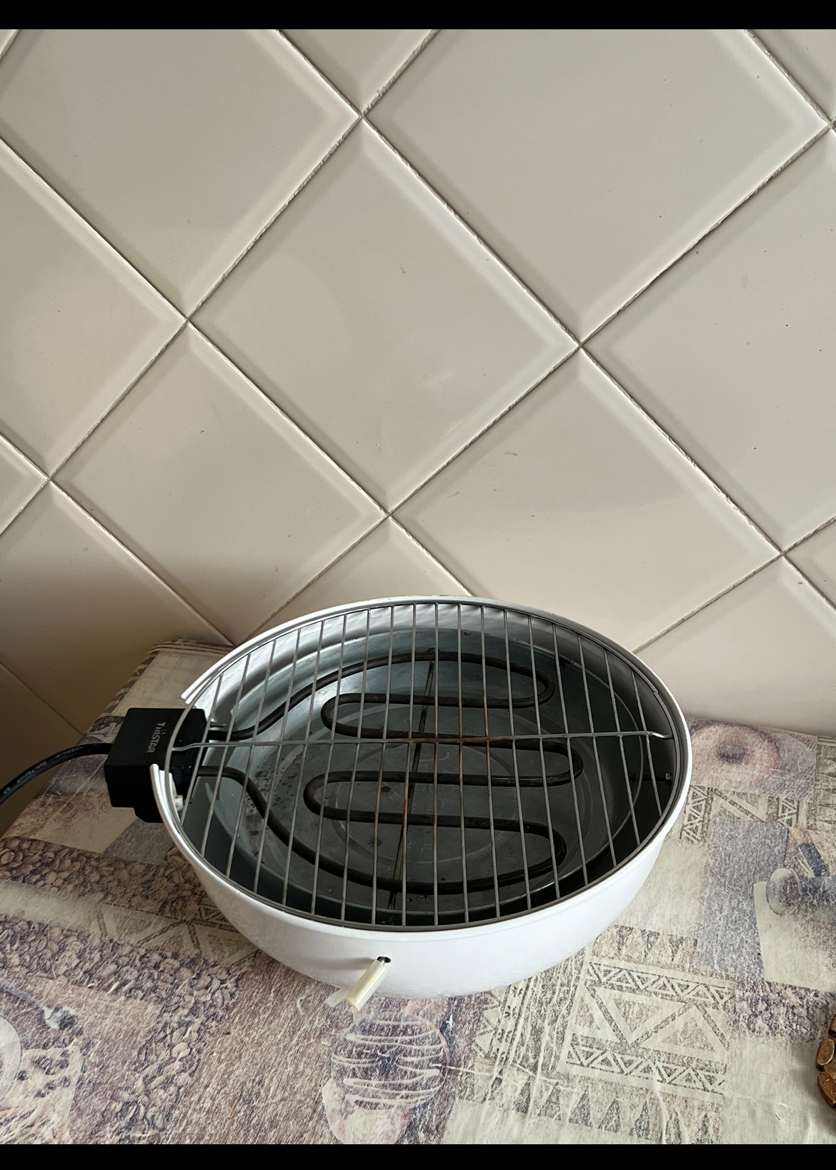 El Menzah&nbsp;El Manar 2&nbsp;Cuisini�re gaz&nbsp;Autre&nbsp;Barbecue �lectrique