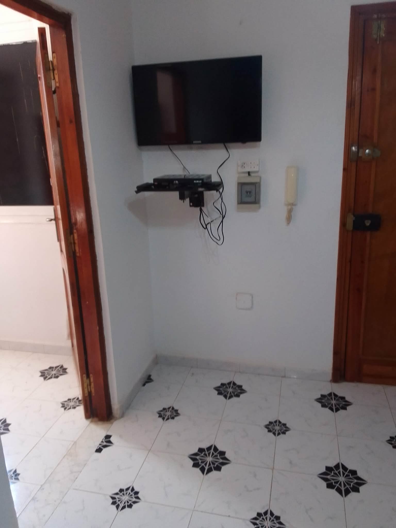 Bizerte Nord&nbsp;Bizerte&nbsp;Location vacances&nbsp;Appart. 2 pi�ces&nbsp;Studio longue dur�e � bhira bizerte