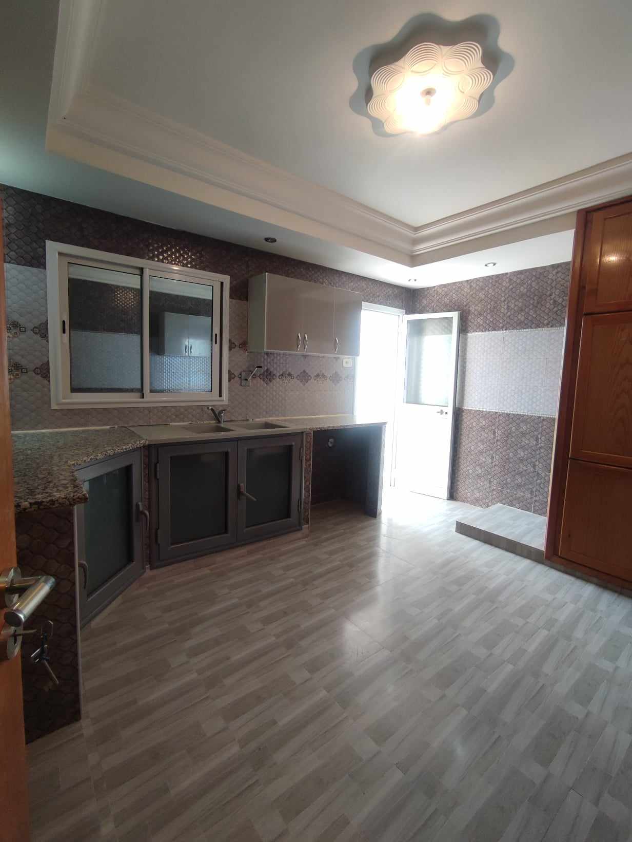 Bou Mhel El Bassatine&nbsp;Bou Mhel&nbsp;Location&nbsp;Appart. 3 pi�ces&nbsp;Appart s2 a bessatine boumhal