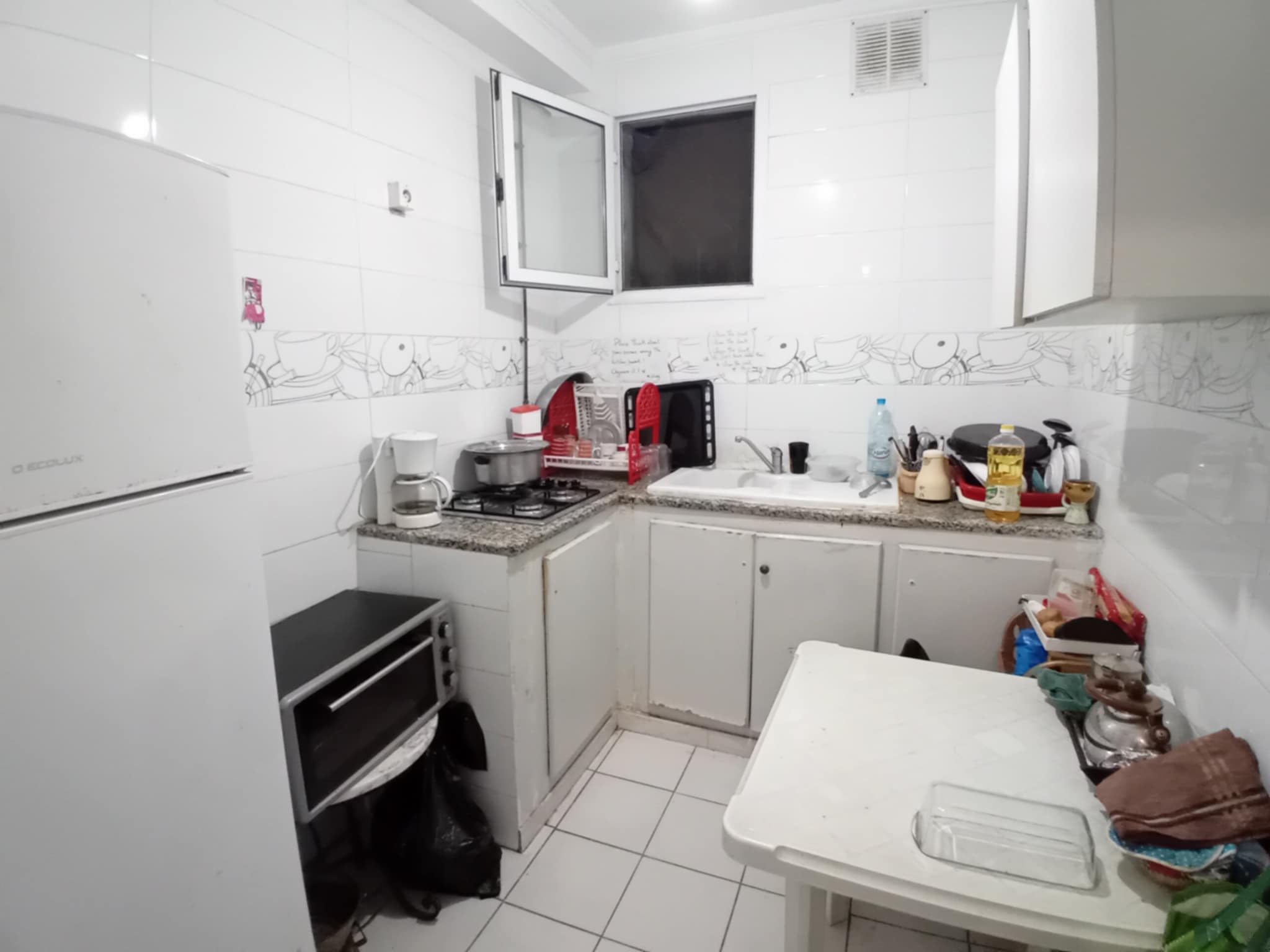 Carthage&nbsp;Salambo&nbsp;Location&nbsp;Appart. 3 pi�ces&nbsp;Chambre indivi pour fille pour l'ann�e scolaire