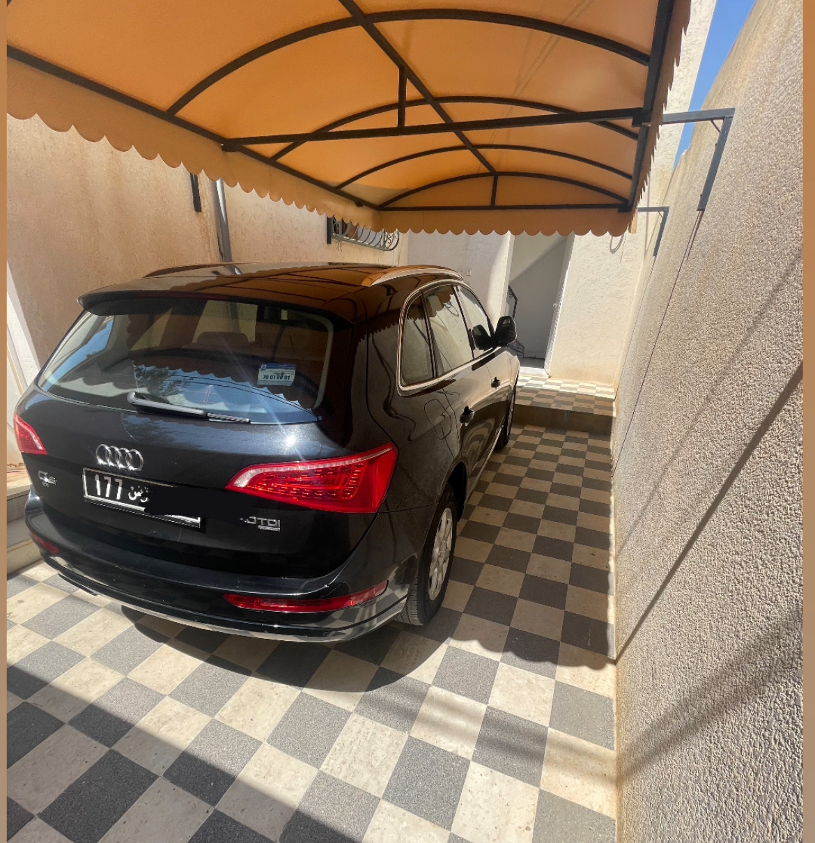 Sousse Riadh&nbsp;Sousse Riadh&nbsp;Audi&nbsp;Q5�&nbsp;Audi q5 quattro 2l diesel 2010 boite auto