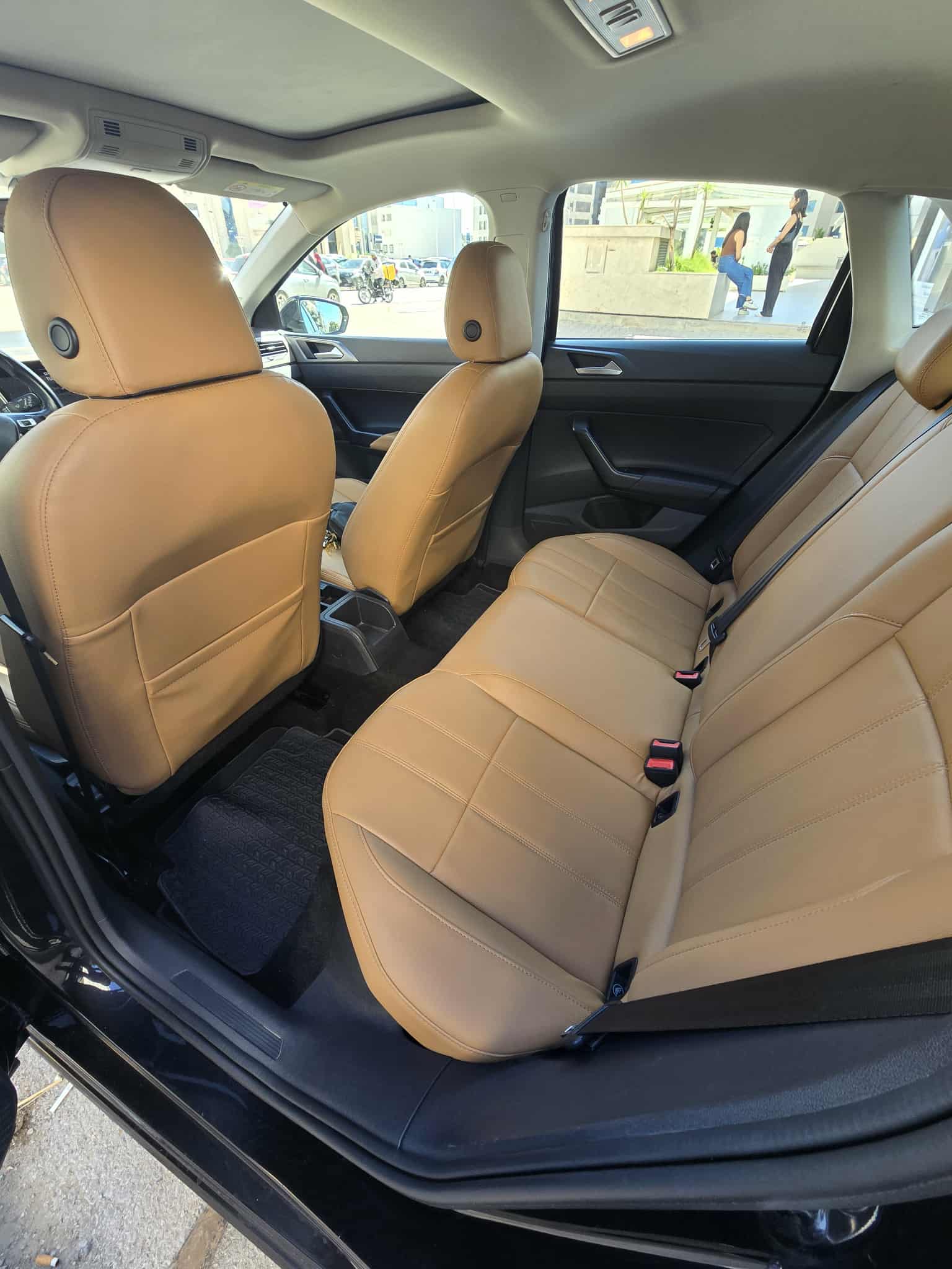 Cite El Khadra&nbsp;Zone urbaine nord&nbsp;Volkswagen&nbsp;Autre Mod�le&nbsp;Polo 8 prestige