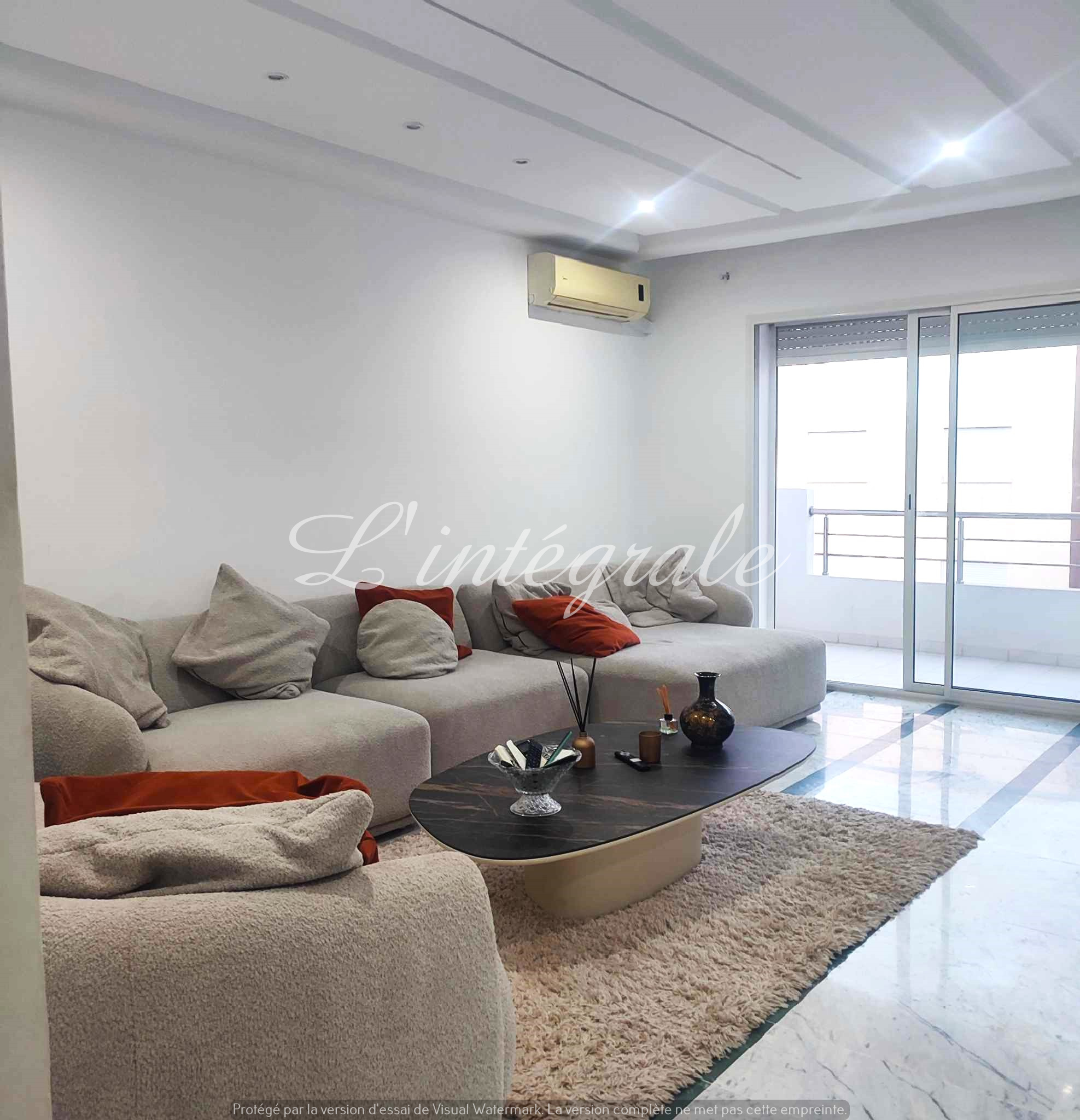 Ariana Ville&nbsp;Cite Ennasr 2&nbsp;Location&nbsp;Appart. 4 pi�ces&nbsp;Superbe appartement s3 haut standing