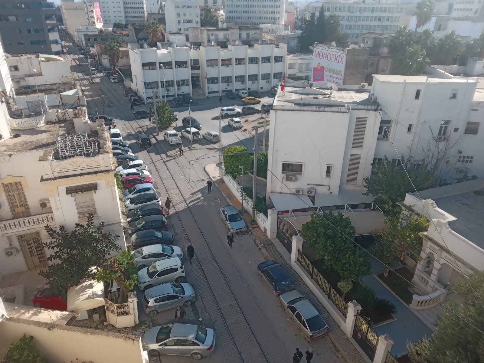 Bab Bhar&nbsp;Bab Bhar&nbsp;Location&nbsp;Appart. 4 pi�ces&nbsp;Apparemment