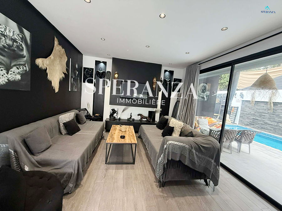 Hammamet&nbsp;Hammamet&nbsp;Location&nbsp;Appart. 4 pi�ces&nbsp;Villa la datcha