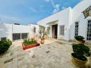 La Marsa&nbsp;Gammart&nbsp;Location&nbsp;Maisons&nbsp;A  un villa de charme avec vue mer ref664a