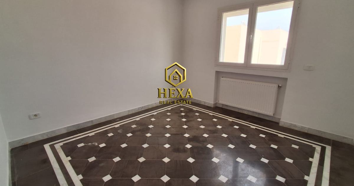 La Marsa&nbsp;Marsa Ennassim&nbsp;Location&nbsp;Maisons&nbsp;Etage de villa s4 avec terrasse � la marsa