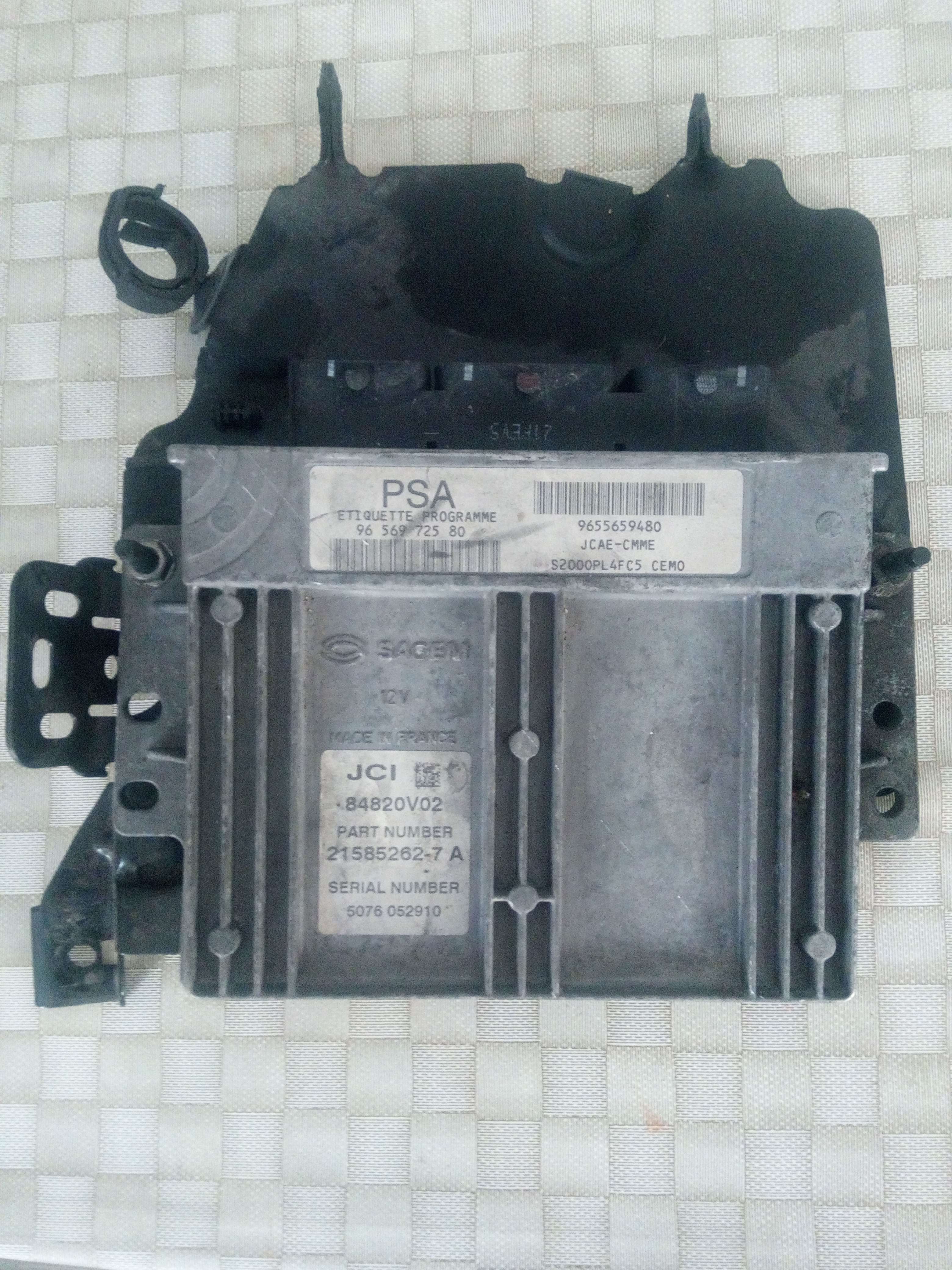 Ariana Ville&nbsp;Ariana&nbsp;Pi�ces D�tach�es&nbsp;Electricit� et Electronique&nbsp;Calculateur origine peugeot 206