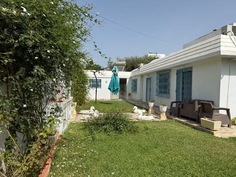 Hammamet&nbsp;Zone Hoteliere&nbsp;Vente&nbsp;Appart. 3 pi�ces&nbsp;Villa plage r�f v3002