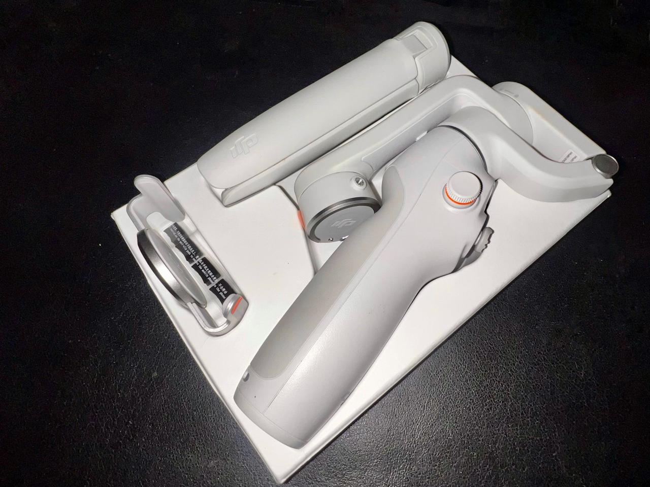 Monastir&nbsp;Monastir&nbsp;Accessoires photos&nbsp;Accessoires photos&nbsp;Dji osmo mobile 6 gris