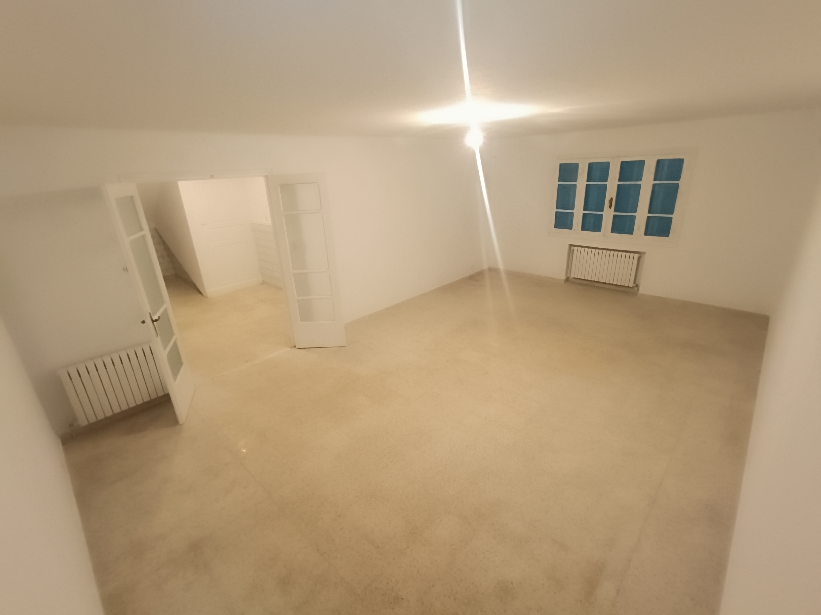 El Menzah&nbsp;El Menzah 9&nbsp;Location&nbsp;Maisons&nbsp;Particulier loue un rez de jardin de villa