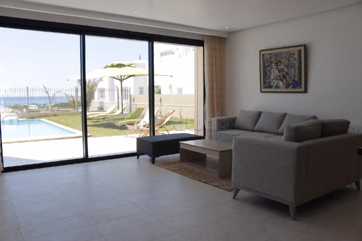 Kelibia&nbsp;Kelibia&nbsp;Location vacances&nbsp;Appart. 3 pi�ces&nbsp;Villa pieds dans l'eau avec piscine � k�libia