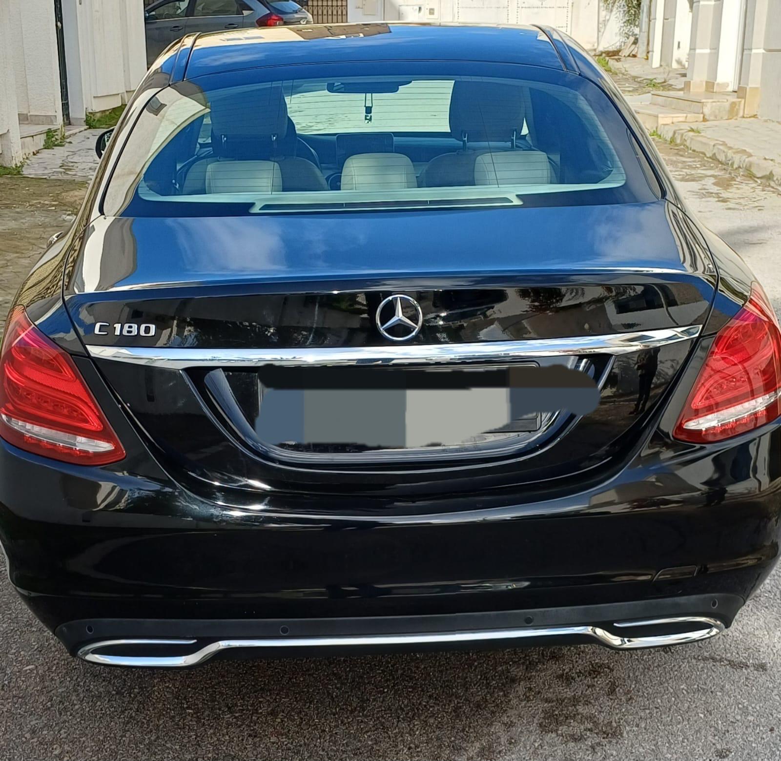 Ariana Ville&nbsp;Cite Ennasr 1&nbsp;Mercedes&nbsp;C&nbsp;Mercedes classe c tres bon etat