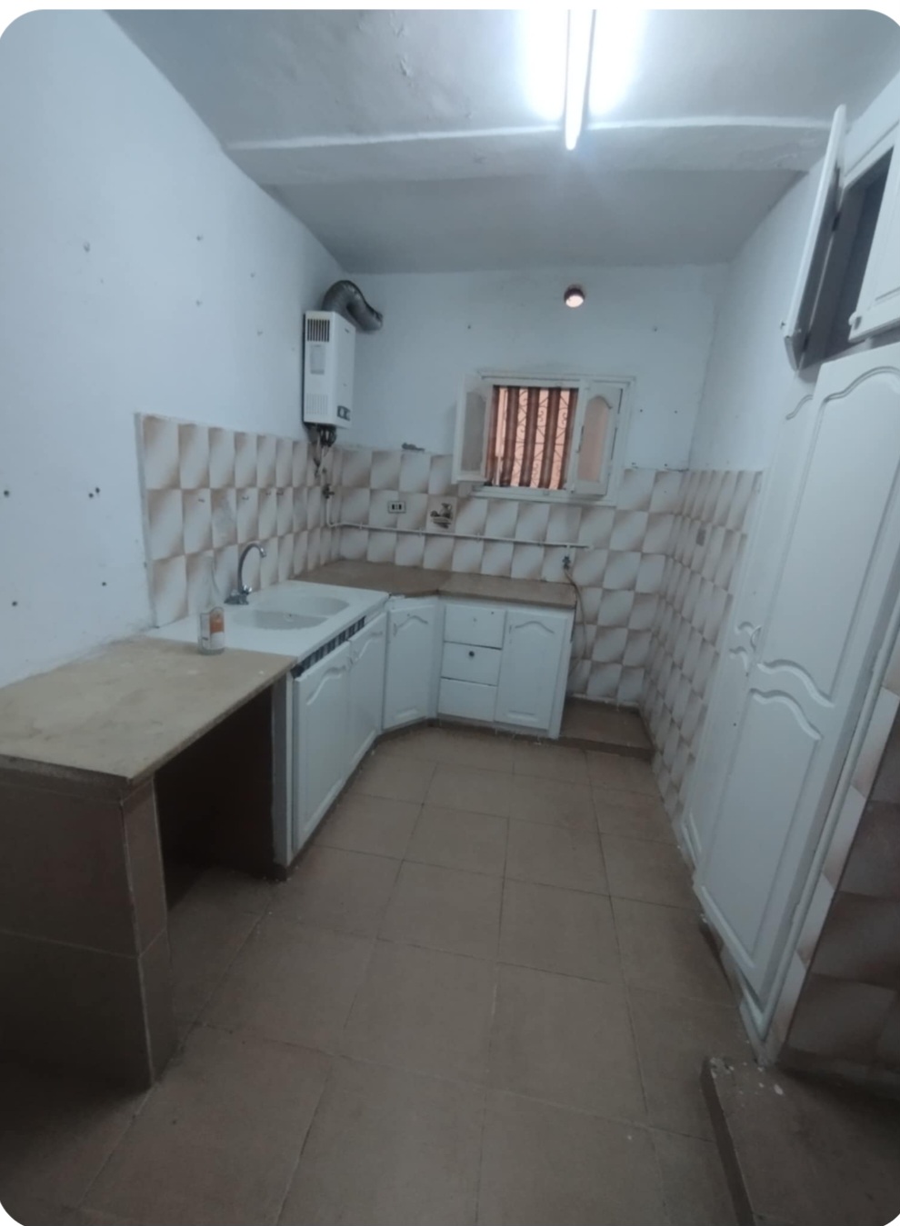 El Omrane Superieur&nbsp;El Omrane Superieur&nbsp;Location&nbsp;Appart. 3 pi�ces&nbsp;Appartement en rez de chauss�